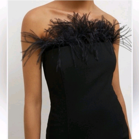 MARELLA Elegant Black NWT Dress with Feather Details Sz 10 Msrp 410$
